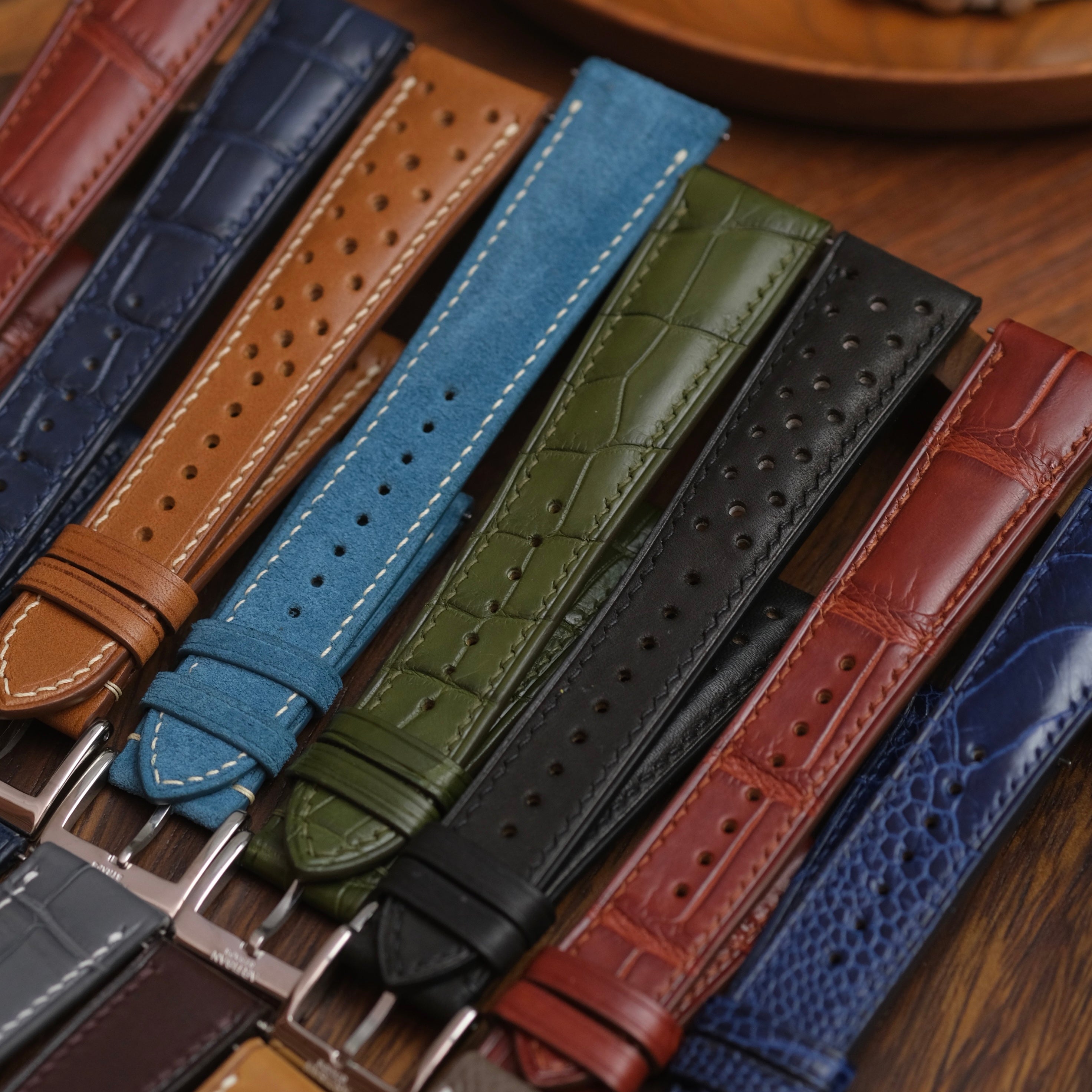 Good quality leather watch on sale straps