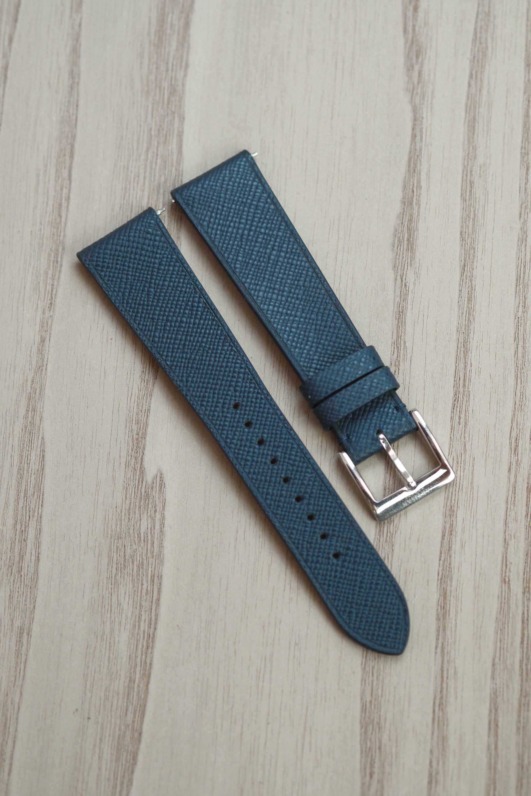 [NEW] Navy Saffiano Stitchless Leather Strap