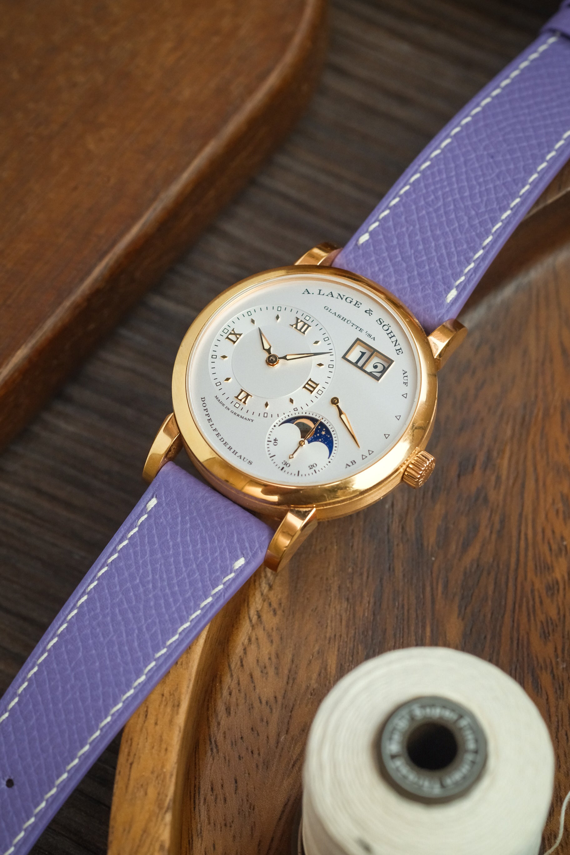 [NEW] Lavender Epsom Leather Strap